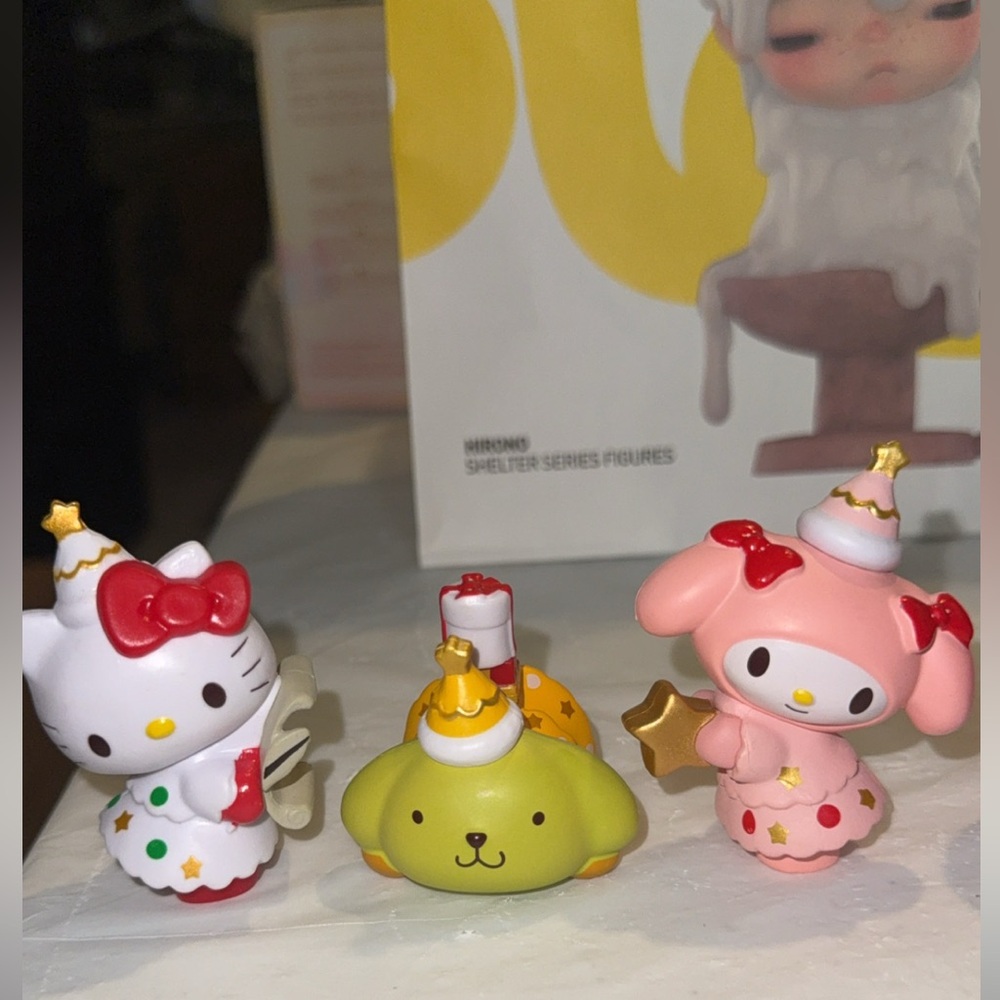 Pokemon Ice & Hello Kitty Cream Cone Figures - Orange, Blue, Yellow - Picture 6 of 7